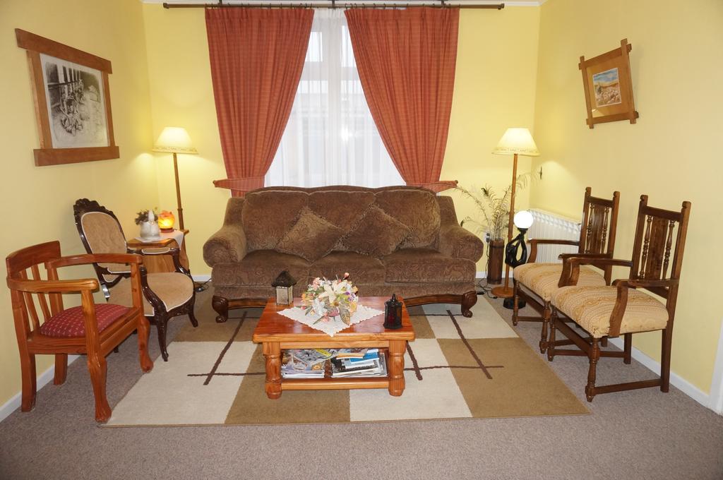 Hostal Ovejero ปุนตาอาเรนาส ภายนอก รูปภาพ