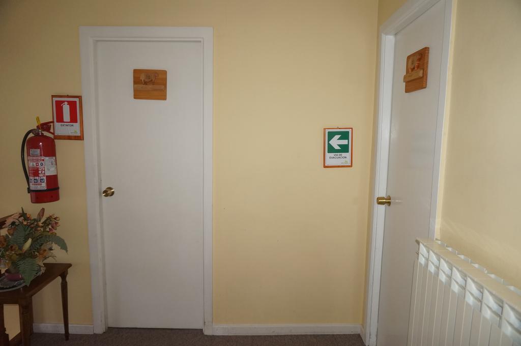 Hostal Ovejero ปุนตาอาเรนาส ภายนอก รูปภาพ